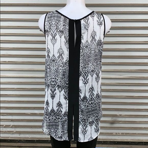 BCX size medium sheer print hi Lo top - Picture 3 of 8